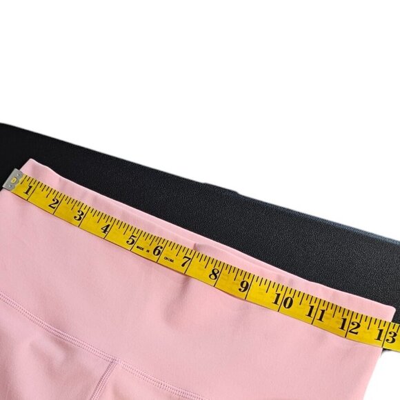 Vuori Womens Studio Pocket Leggings in Pink, Athletic, High Rise, Size Small - Picture 6 of 7